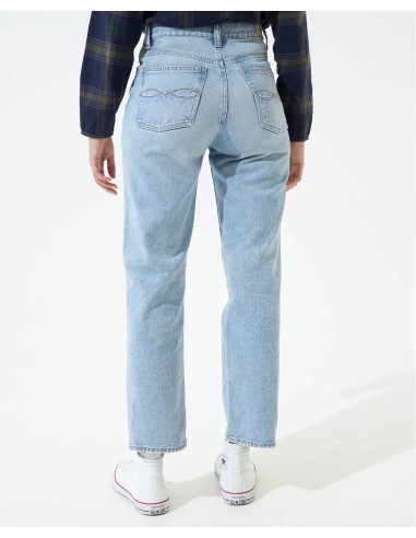Jean Straight tono claro para mujer